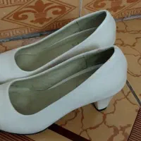 کفش پاشنه بلند