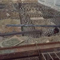 کارگر ساختمان آرماتور بند