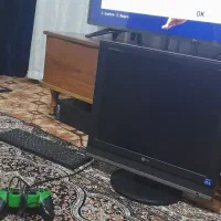 کیس ومانیتور