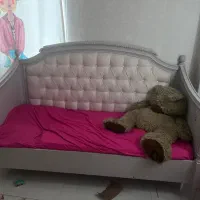 تخت کودک و نوجوان