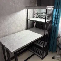 میز تحریر کتابخانه دار