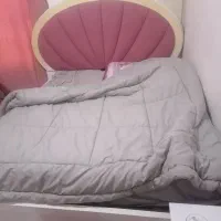 سلام سرویس تخت بسیار جنس خوب با تشکش