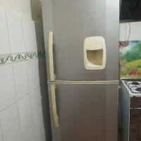 کاملا سالم فقط یه تعمیر جزءی دارد.