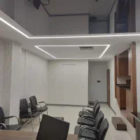 رهن و اجاره مغازه تجاری ۴۰ متری همراه با زیر زمین