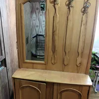 چوب لباسی بهمراه کمد|جاکفشی، کمد، دراور|اصفهان, شیخ اشراق|دیوار