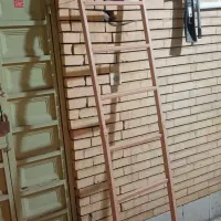 نردبان آهنی