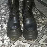 کفش نیم بوت