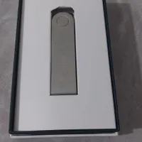 ولت ارز دیجیتال Ledger Nano X (کیف پول)