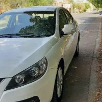 جک J5 اتومات ۱۸۰۰|خودرو سواری و وانت|دزفول, |دیوار