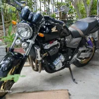 cb1300