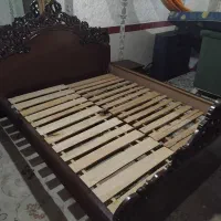 تخت خاب دونفره چوب روس بهترین چوب خیلی تمیز نو|تخت و سرویس خواب|نیشابور, شهرک رسولی|دیوار