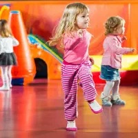 استخدام مربی کودک