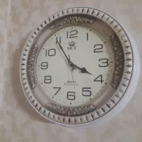 ساعت دیواری