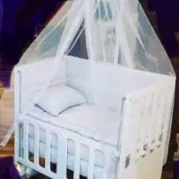 تخت کنار مادر نوزاد