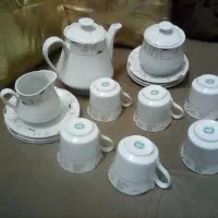 صبحانه خوری ۱۷پارچه مارک مرجان