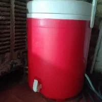 کلمن|ظروف نگهدارنده، پلاستیکی، یکبارمصرف|قم, شهر قائم|دیوار