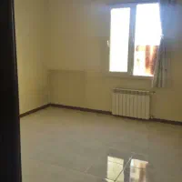 اپارتمان-103-متری-تیران-مسکن-فلزی