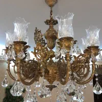 لوستر تمام برنز ۸ شاخه کلاسیک با لاله های کریستال