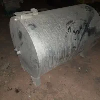 تانکر ۱۰۰۰لیتری یکبار آب ریخته شده
