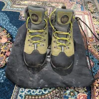 کفش کوهنوردی لومر