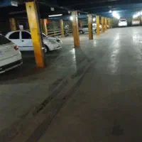 پارکینگ شبانه روز ی