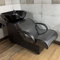 فروش تمام لوازم آرایشگاه زنانه|آرایشگاه و سالنهای زیبایی|رشت, چله خانه|دیوار