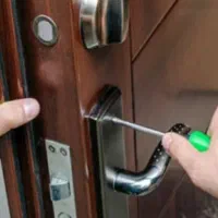 قفل و کلیدسازی شبانه روزی نصیری|خدمات پیشه و مهارت|قم, نیروگاه|دیوار