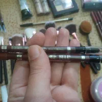 یکسری وسایل آرایش|آرایشی، بهداشتی، درمانی|قروه, |دیوار