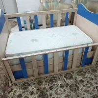 تخت کودک|تخت و صندلی بچه|قم, انسجام|دیوار