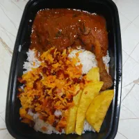 همکار داخل رستوران