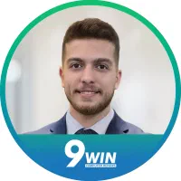 خدمات نوین الکترونیک