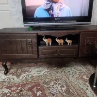 میز تلوزیون بدون خط و خش