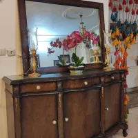 کنسول و آینه