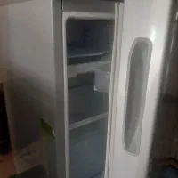 SINJER سینجر یخچال فریزر کوچک ( کمتر از یکسال)|یخچال و فریزر|تهران, جنت‌آباد شمالی|دیوار