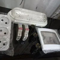 مهتابی تک قلو/فیوز۱۰آمپر/سیم برق/هلدر/حباب لامپ|لامپ و چراغ|شیراز, لاله|دیوار