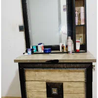 کمد اینه دار و میز ارایش