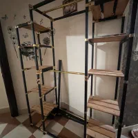 رگال و آویزلباس