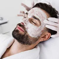 اولین مرکز تخصصی پاکسازی پوست صورت(متفاوت)