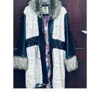 پالتو زنانه چرم آستین یقه خزدار