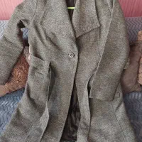 پالتو یقه آمریکایی آستردار