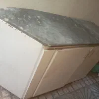 کابینت وموکت