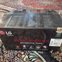 ماکروفر LG فقط سه بار استفاده شده