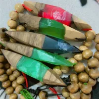 زیورآلات رزینی چوبی