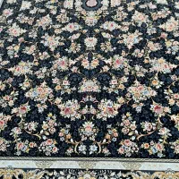 تعدادی فرش ۹ متری تک شده آکبند