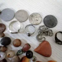 مهره گبری|کلکسیون اشیاء عتیقه|شیراز, کوشک میدان|دیوار