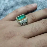 انگشتر زمرد پنجشیر با شناسنامه معتبر