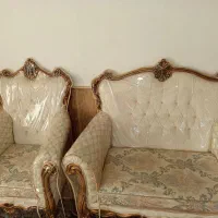 مبل نیم سلطنتی