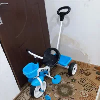 سه چرخه|اسباب‌بازی بچه|رشت, لاکان|دیوار