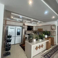 آپارتمان/طبقه اول/۱۰۰متر/۲خواب
