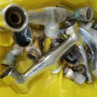 تعویض شیرآلات قدیمی با اجناس نو